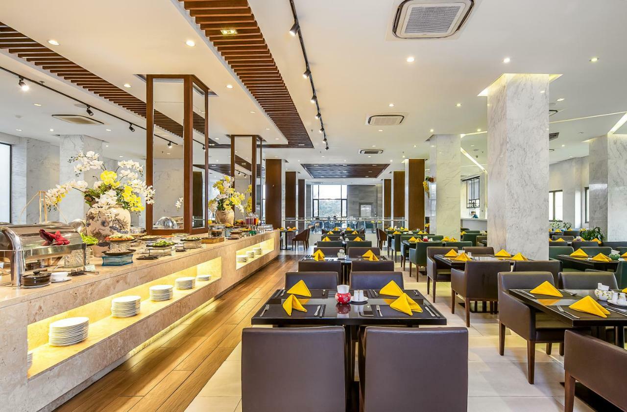 Da Nang Riverside Hotel מראה חיצוני תמונה